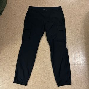 Black Vuori Meta Cargo Pants